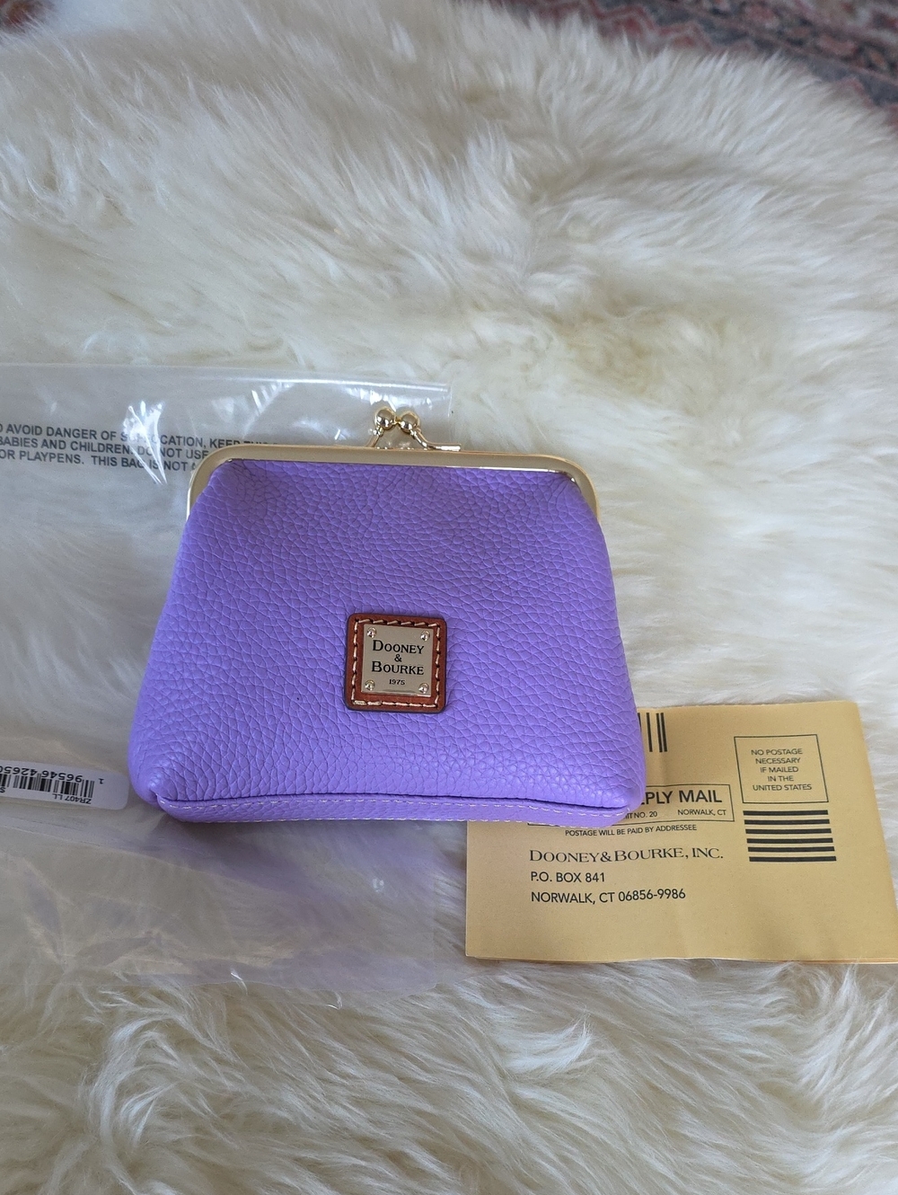 Beautiful NWT Dooney & Bourke Lilac Pebbled Leather Kiss-lock Wallet 💜🎁💛 - Picture 11 of 16